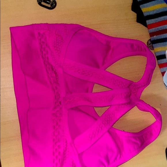 Three sports bras! 2 Victoria’s Secret! Sz Large $6.99 shipping! - Picture 8 of 8